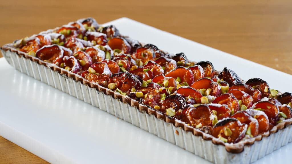 apricot pistachio pie 1