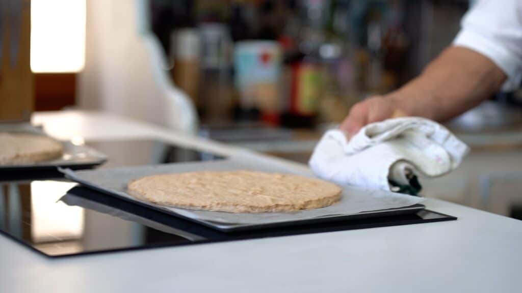 baked dacquoise disk