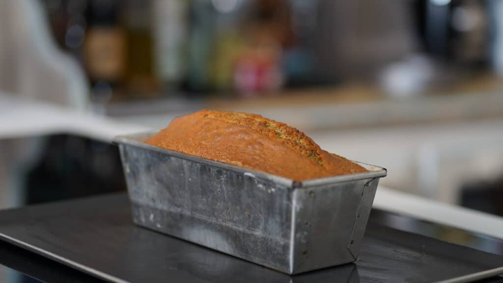 baked lemon poppy seed loaf cake