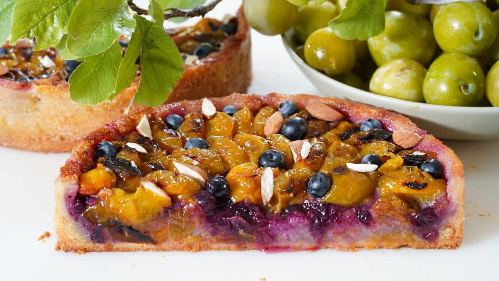 blueberry prune pie cut