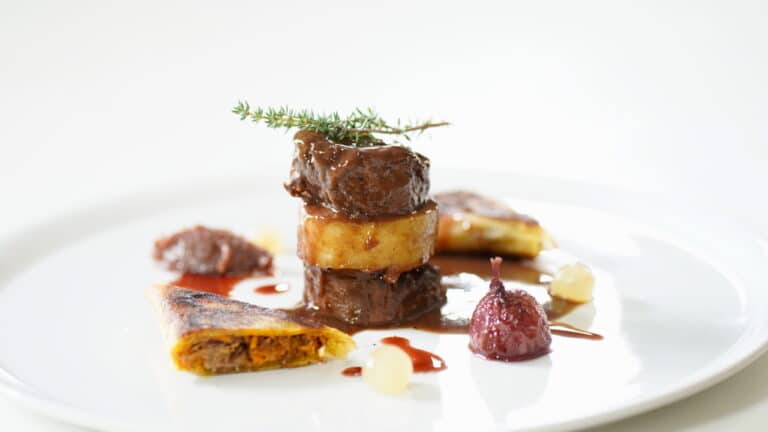 braised pork cheeks