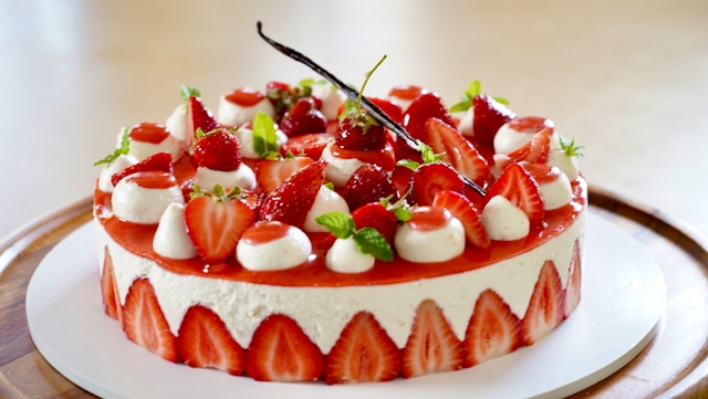 bruno albouze strawberry cake