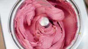 cassis ice cream