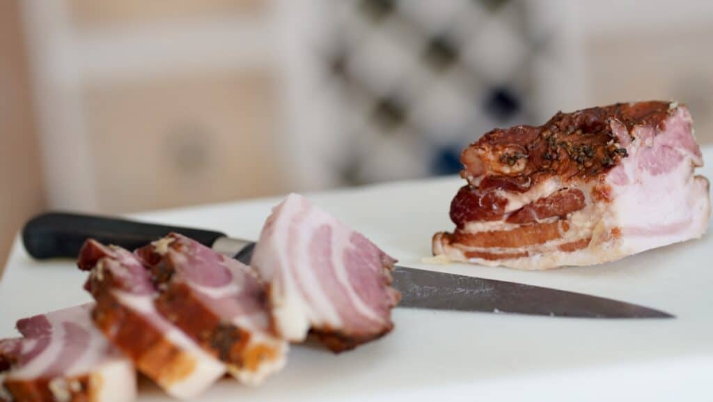 sliced smoked pork belly