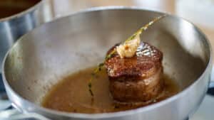 searing filet mignon