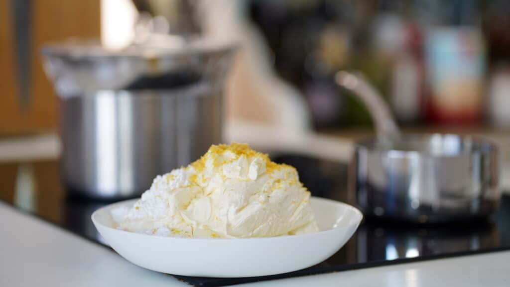 cream cheese mixture