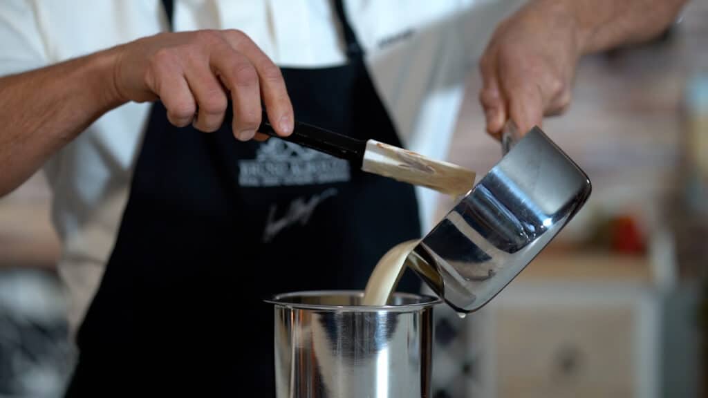 ferrero cake roll filling