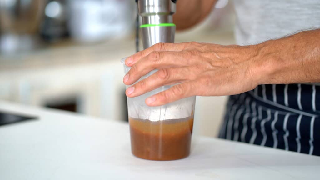 mixing grape caramel