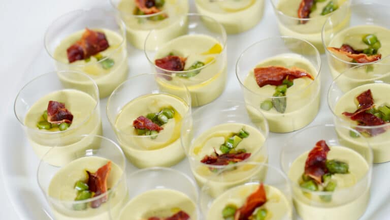 green asparagus starter