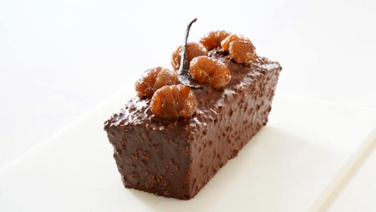 chocolate glazed marron cake
