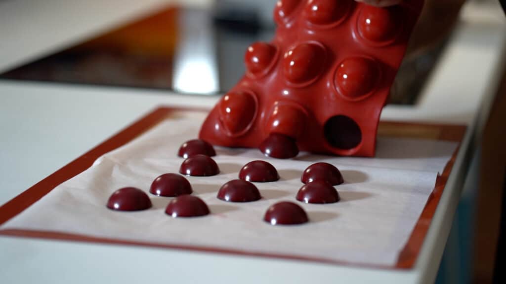 mont blanc cake cassis insert