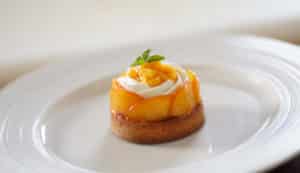 peach tartlet