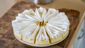 Bruno Albouze Italian Meringue Pipping