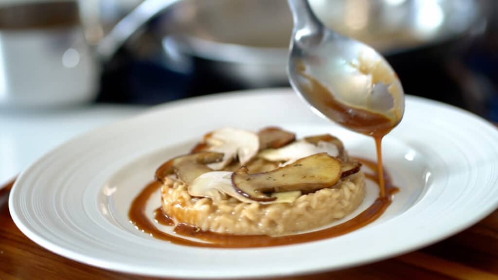 plating porcini risotto