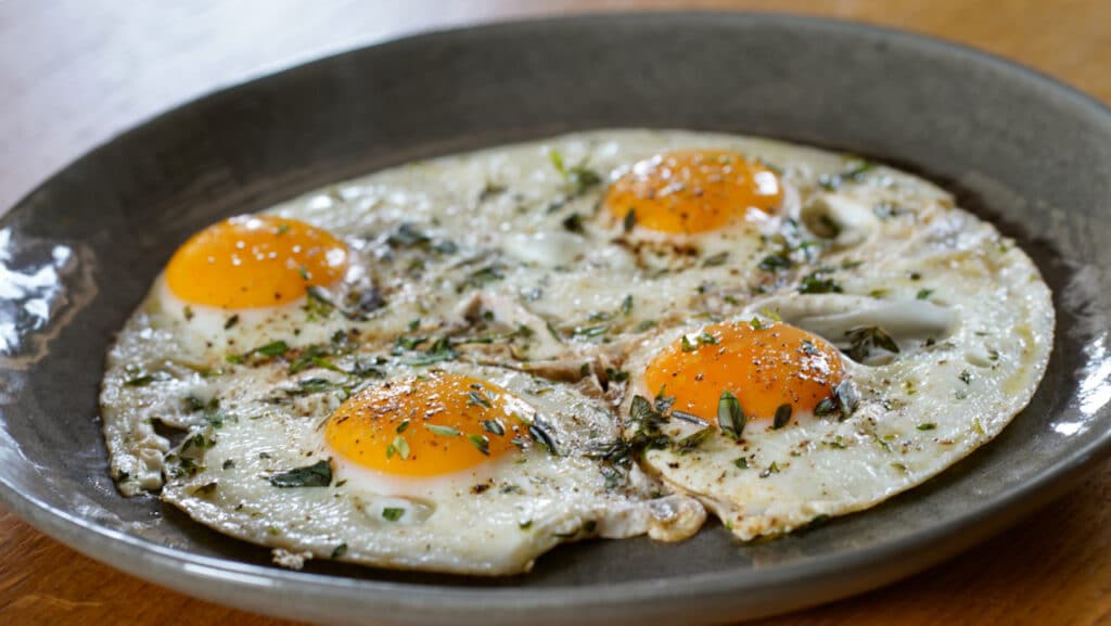 sunny side up eggs